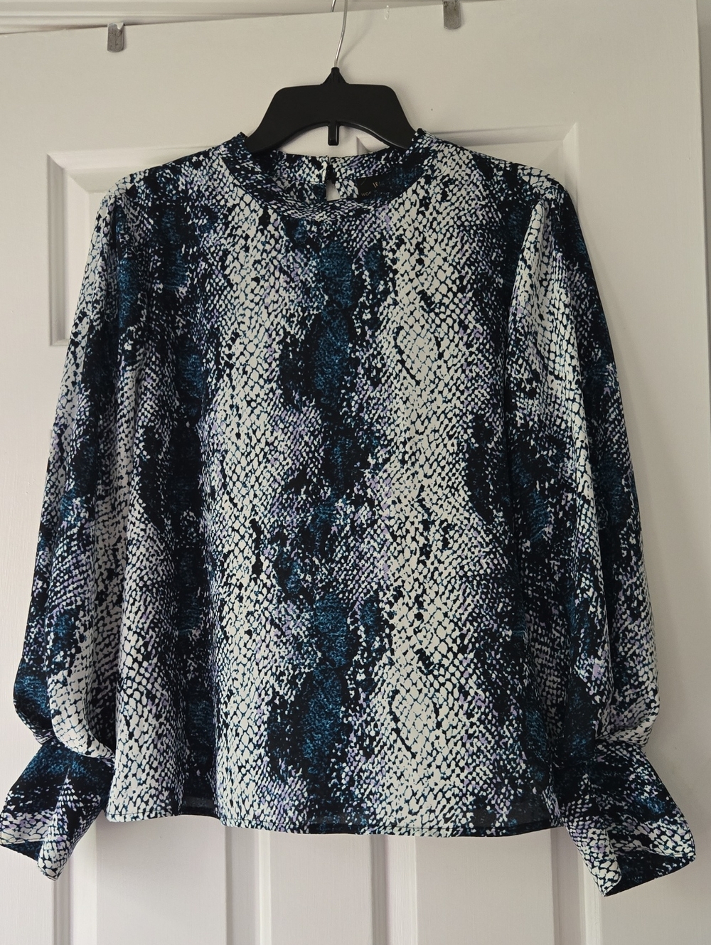 WORTHINGTON 🐍 print blouse - Picture 1 of 7
